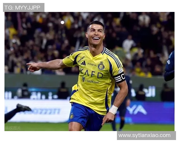 足球巨星闪耀戛纳红毯引发媒体热议时尚与运动的完美结合 足球巨星闪耀戛纳红毯引发媒体热议时尚与运动的完美结合