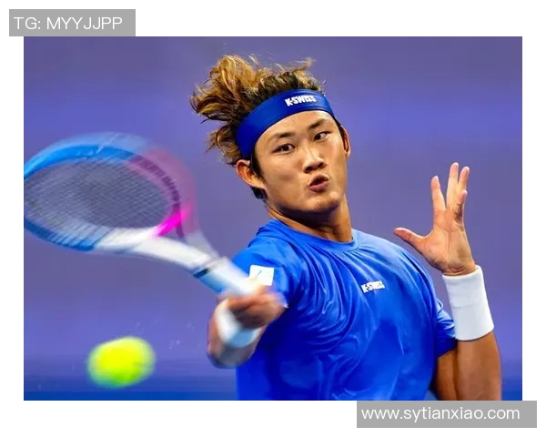 上海网球队整体压制战术解析及其对网球赛事的影响 上海网球队整体压制战术解析及其对网球赛事的影响